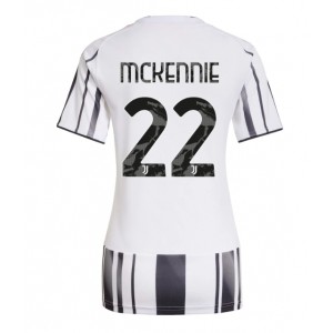Fotbalové Dres Juventus Weston McKennie #22 Dámské Domácí Oblečení 2025-26 Krátký Rukáv